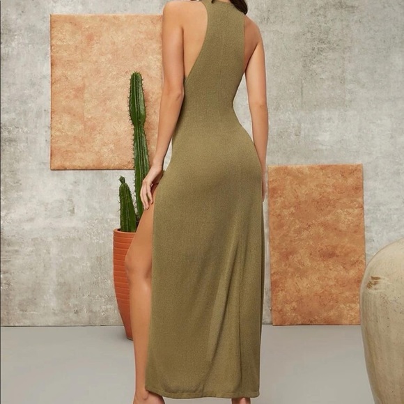 NWT SHEIN OLIVE DRESS - Picture 4 of 4